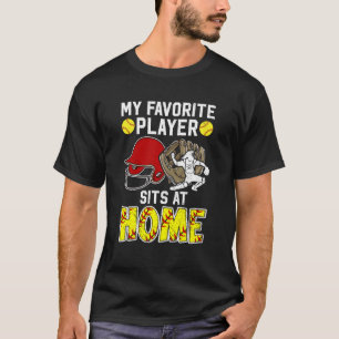 Proud Softball Catcher Mom Softball Catcher Mother T-Shirt