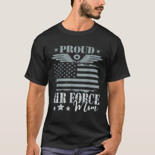 Proud US Airforce Mom Military Veterans day Family T-Shirt