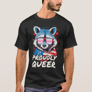 Proudly Queer Raccoon Transfeminine Flag Sunglasse T-Shirt