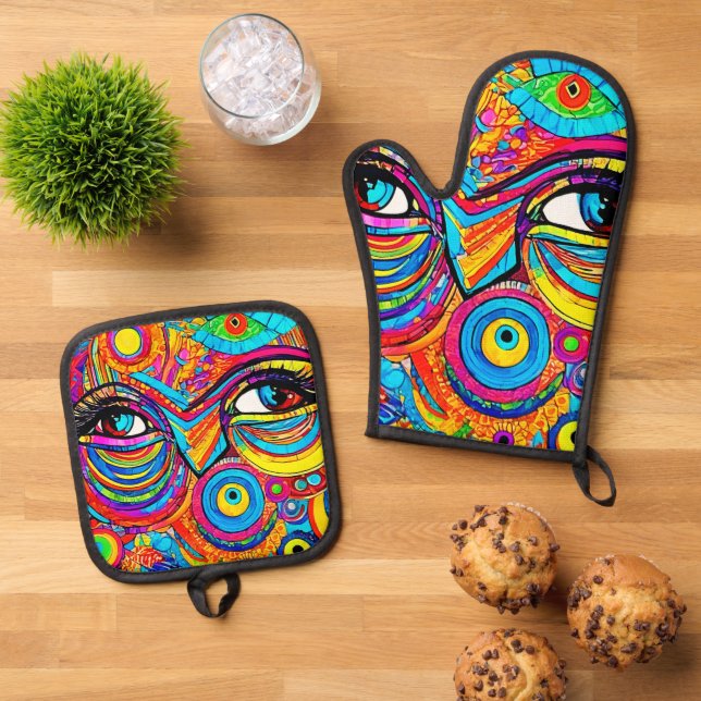 Psychedelic Eye View Design Oven Mitt & Pot Holder Set (Top Down)