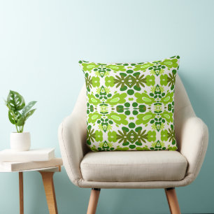 Psychedelic Flowers & Heart Green White Throw Pillow
