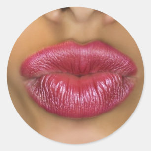 Puckering Red Lips Classic Round Sticker