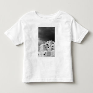 Pueblo style adobe Inn at Loretto, Santa Fe, New 2 Toddler T-shirt