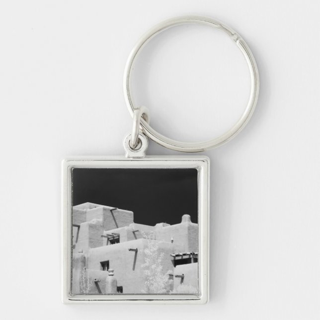 Pueblo style adobe Inn at Loretto, Santa Fe, New Keychain (Front)