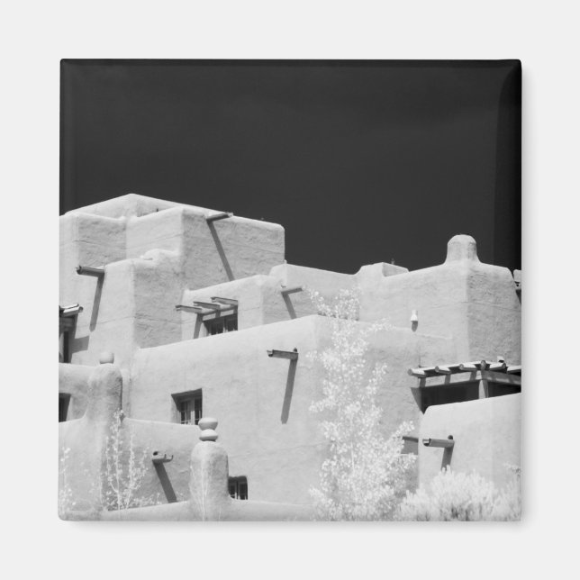 Pueblo style adobe Inn at Loretto, Santa Fe, New Magnet (Front)