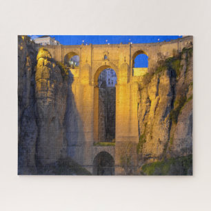 Puente Nuevo Ronda au puzzle de nuit