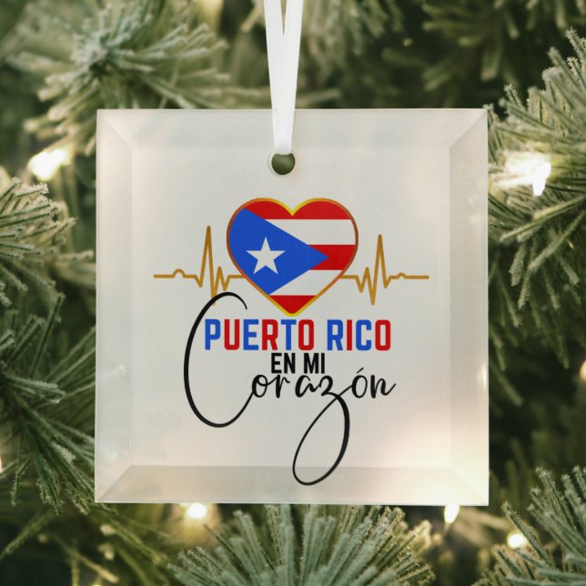 Puerto Rico en mi Corazon Puerto Rican Pride  Glass Ornament (Insitu)