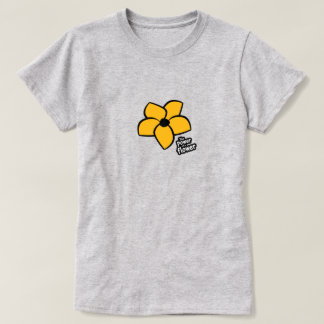 Puissance d'un T-shirt à fleurs