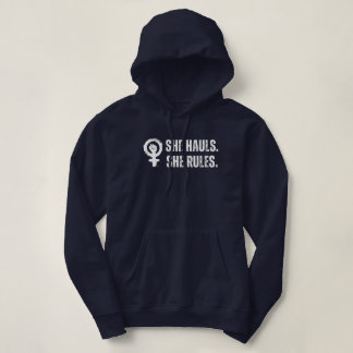 Pull À Capuche Elle pêche, elle règne Pêche