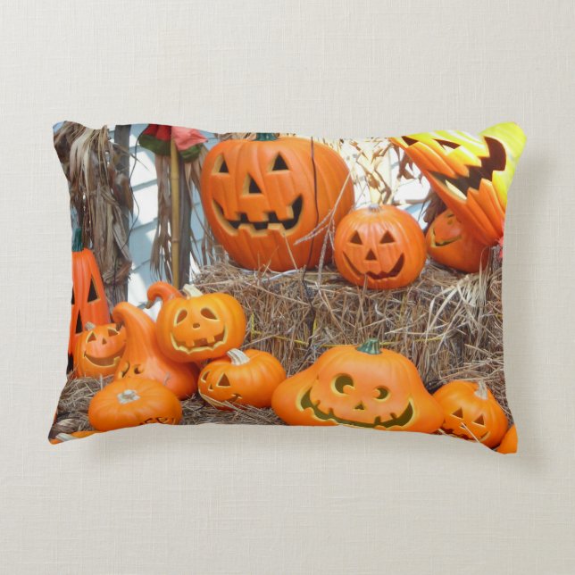 Pumpkin halloween jack o lantern orange pumpkins accent pillow (Back)