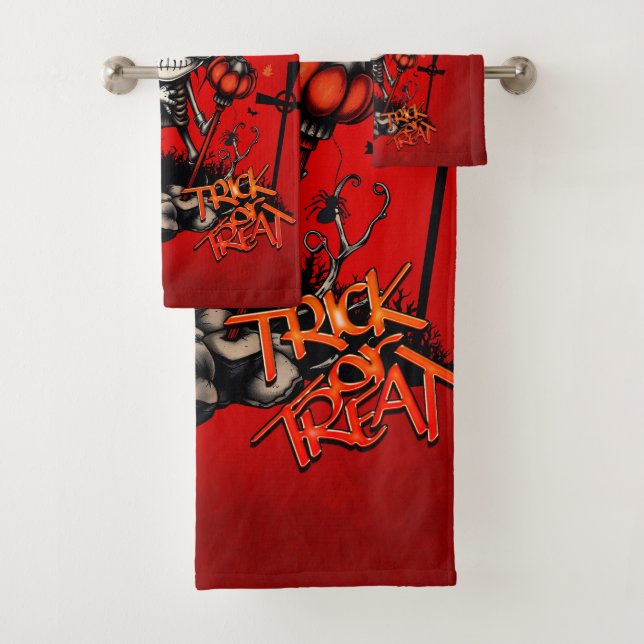 Pumpkin Magic and Bone Fun.  Bath Towel Set (Insitu)