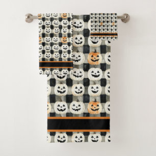 Pumpkin Parade – Monochrome Mischief in Checkered  Bath Towel Set