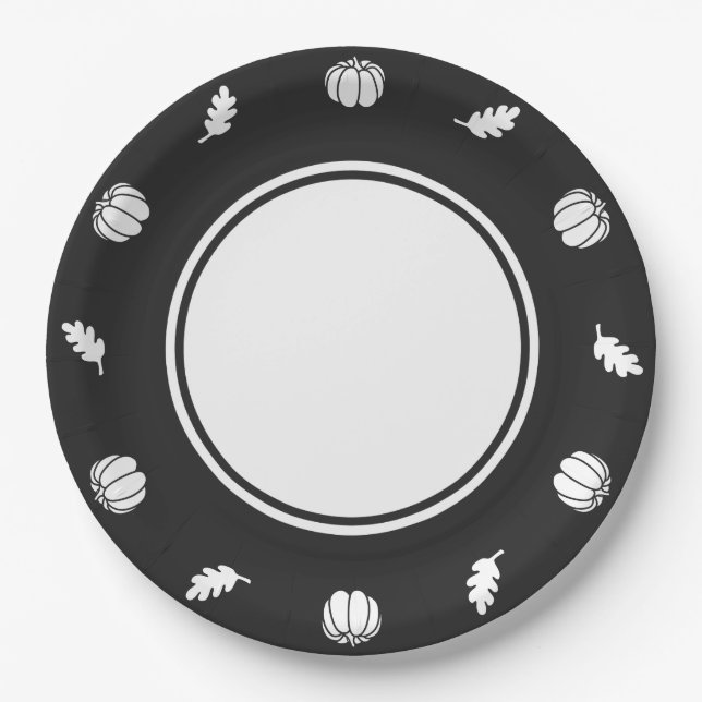 Pumpkin Patch in Black Paper Plate (Front)