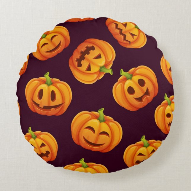 Pumpkin pattern round pillow (Front)