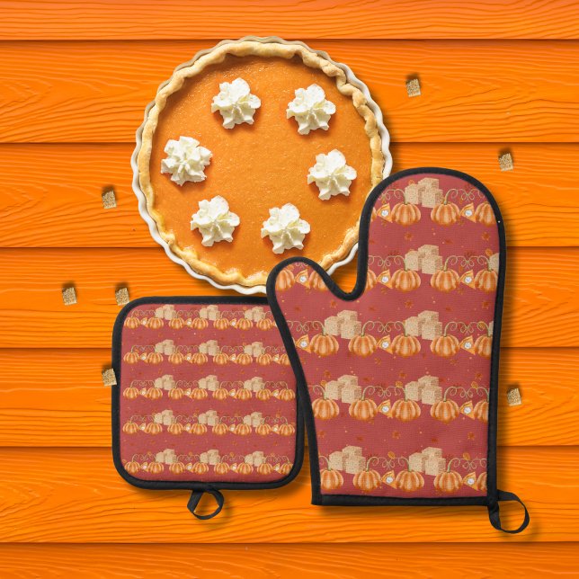 Pumpkin pies and brown sugar cubes red oven mitt & pot holder set (Creator Uploaded)