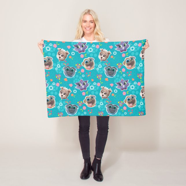 Puppy Dog Pals | Floral Pattern Fleece Blanket (In Situ)