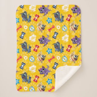 Puppy Dog Pals | Pug Power Pattern Sherpa Blanket