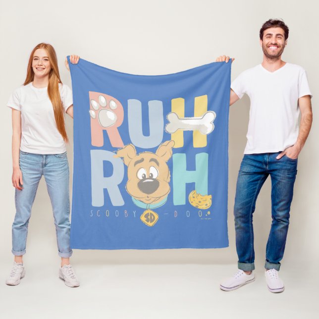 Puppy Scooby-Doo "Ruh Roh" Fleece Blanket (In Situ)