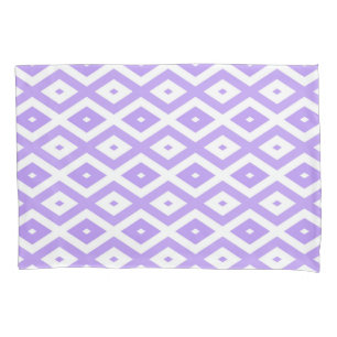 Purple and white diamond pattern pillowcase