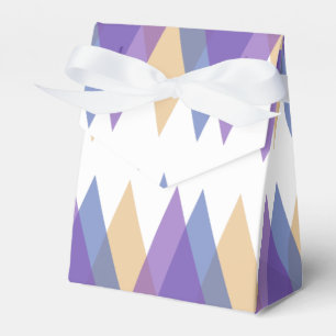 Purple, blue and yellow triangles favor box