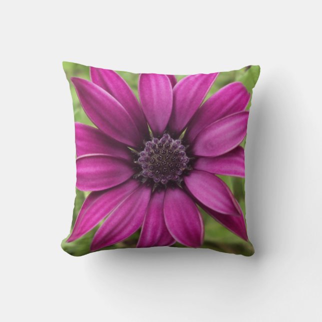 Purple Daisy Polyester Throw Pillow (Front)