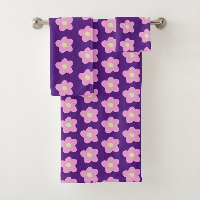 Purple Flower Blossoms Bath Towel Set (Insitu)