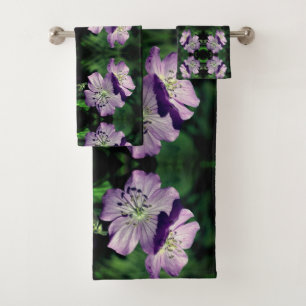 Purple Geranium Flower Pair Abstract    Bath Towel Set