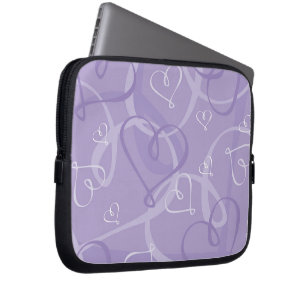 Purple heart pattern laptop sleeve