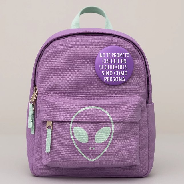 Purple motivating sheet - I don't promise to grow  2 Inch Round Button (Lleva contigo un mensaje auténtico y diferente: esta chapa no busca likes, busca conexión real.)