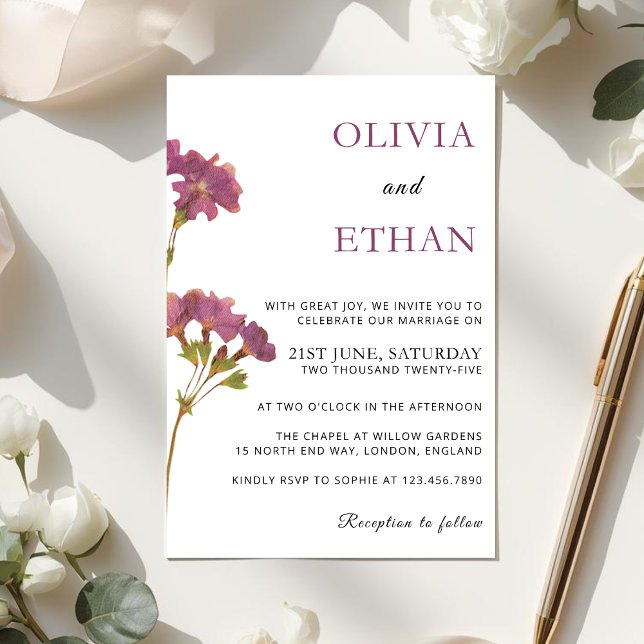 Purple Petunia Floral Wedding Invitation (Créateur téléchargé)