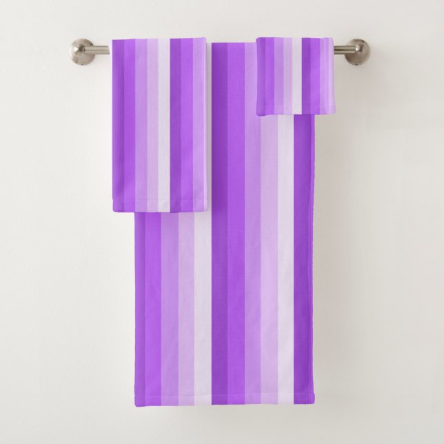 Purple shadow stripes bath towel set (Insitu)