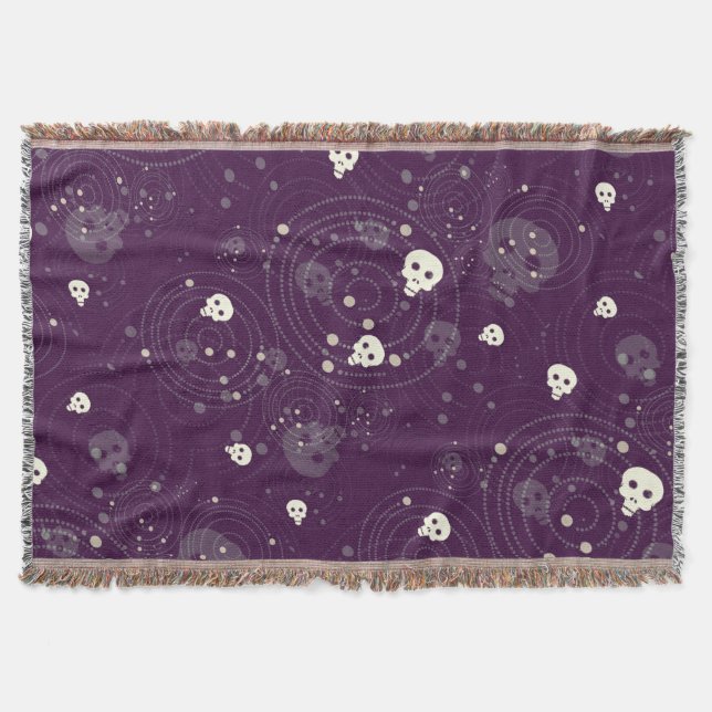Purple skull silhouette pattern throw blanket (Front)