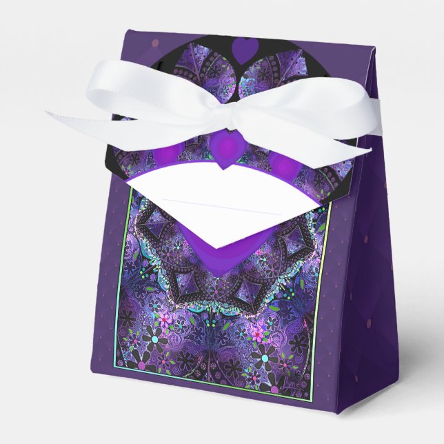 Purple umbrella & hearts .7 favor box (Front Side)