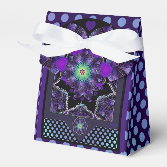 Purple umbrella & hearts .7 favor box (Front Side)