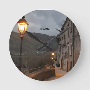 Purse Round Clock