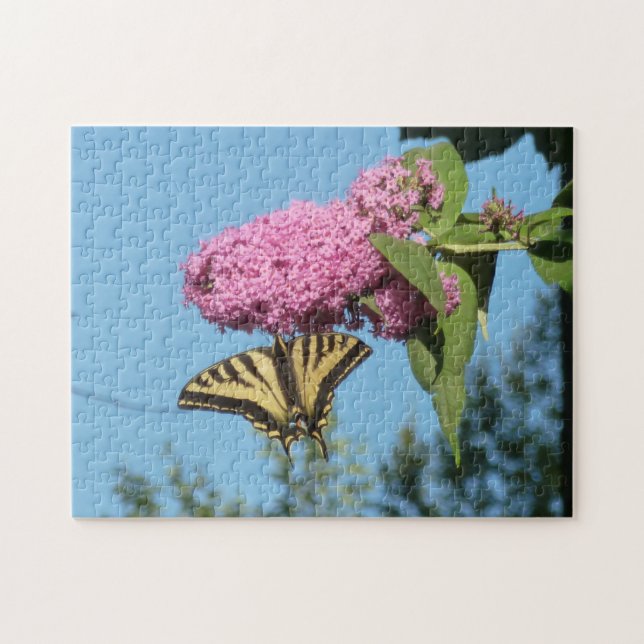Puzzle Adulte de tigre jaune sur papillon rose Bush Fl (Horizontal)