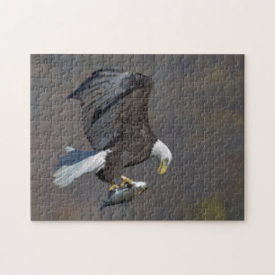 Puzzle Aigle Bald avec un poisson