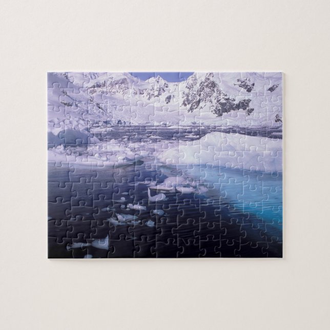 Puzzle Antarctique. Expédition à travers des échappées de (Horizontal)