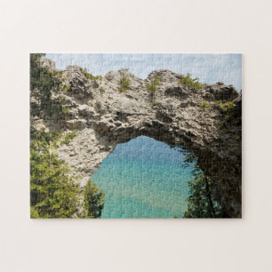 Puzzle Arch Rock sur l'île Mackinac, Michigan