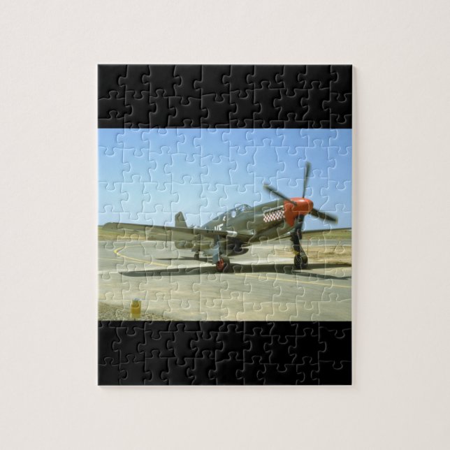 Puzzle Avions verts de Taxiing_WWII du mustang P51 (Vertical)