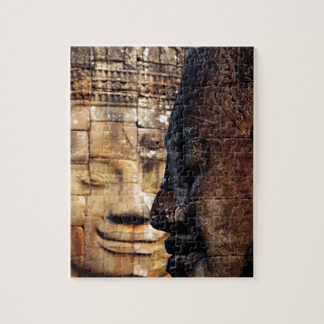 Puzzle Bayon face Angkor Kingdom Cambodge (Vertical)