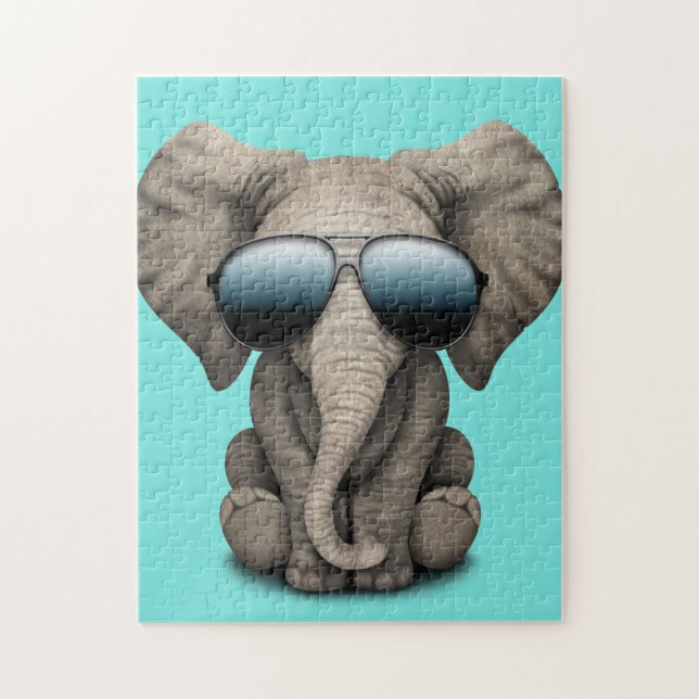 Puzzle Bébé mignon éléphant portant des lunettes de solei (Vertical)