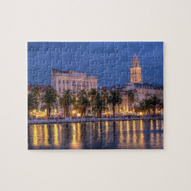 Puzzle Bord de mer de Riva, fente, Croatie (Horizontal)