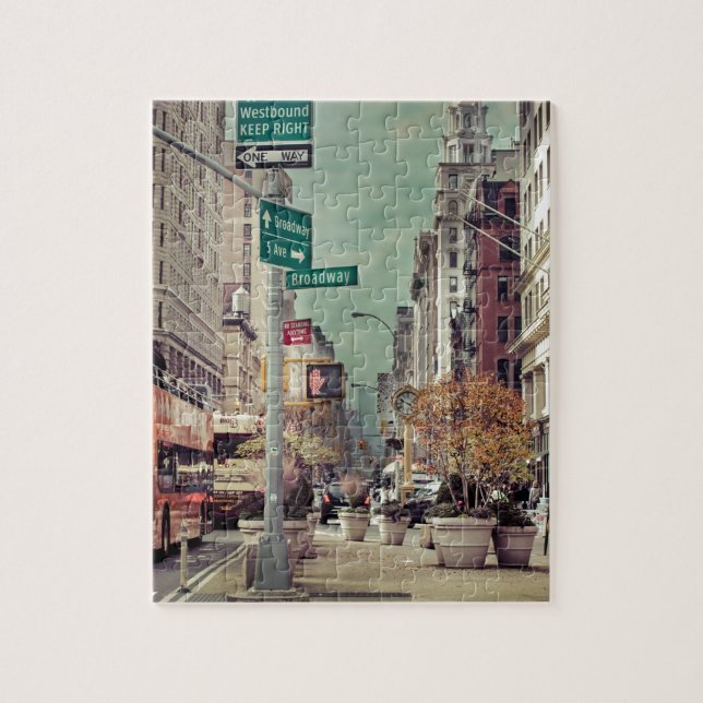 Puzzle Broadway (Vertical)