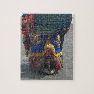 Puzzle Camel on the toes