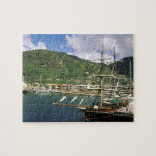 Puzzle Caraïbes, Sainte-Lucie, Soufrière. Bateaux à