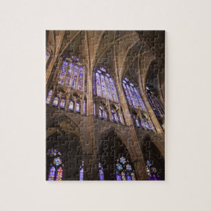 Puzzle catedral de Leon, interior stained glass windows