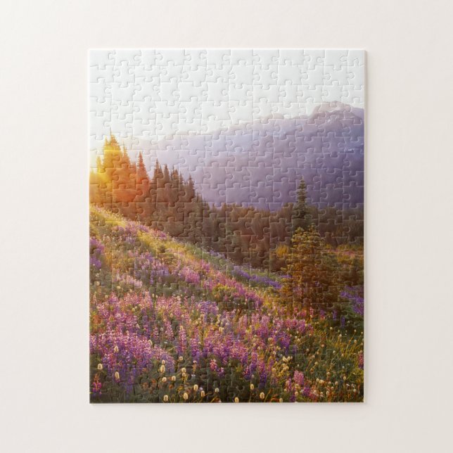 Puzzle Champ de lupine et de montagne olympique à (Vertical)