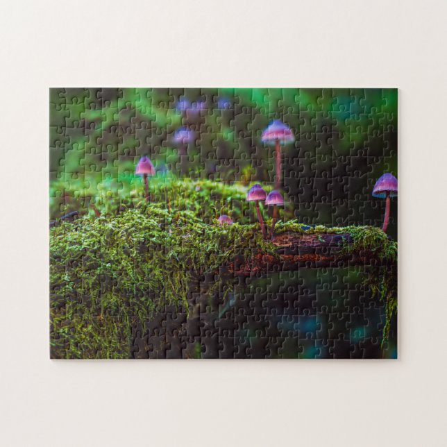 Puzzle Champignons de forêt tropicale mousse violet cool (Horizontal)