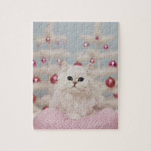 Puzzle Chat persan se reposant sur le coussin rose (Vertical)